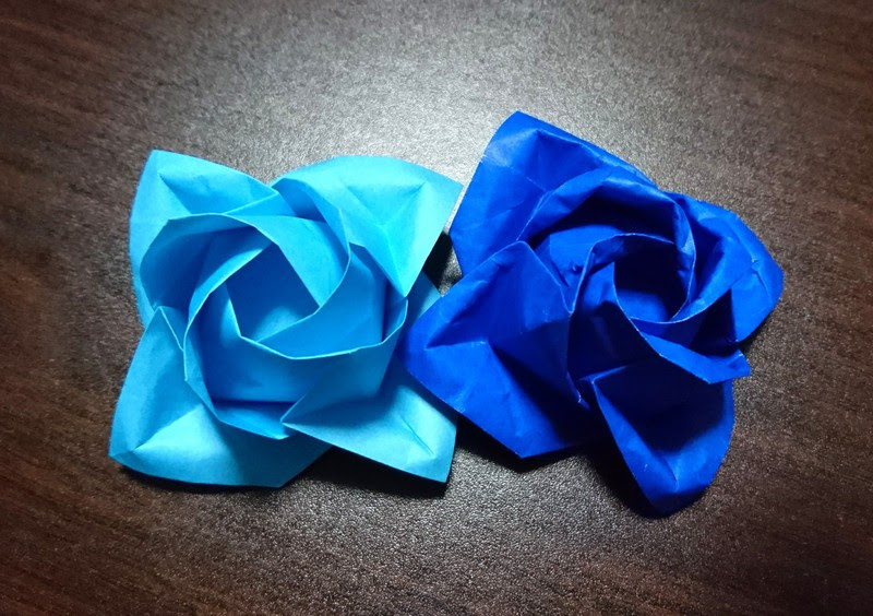 折り紙 ハサミものりも使わない 1枚の紙から作る立体的な折り紙の薔薇 川崎ローズ を折ってみた 澪 軌跡を描く