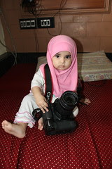 The Worlds Youngest Canon User Nerjis Asif Shakir 1 Year Old by firoze shakir photographerno1