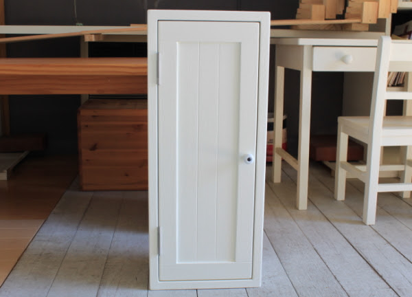 洗面所用埋め込み収納