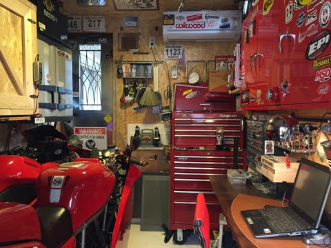男の趣味部屋 バイクガレージ ここいろまろん