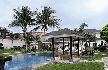 Take A Tour Around Manny Pacquiao S Elegant Gensan Home See Gallery