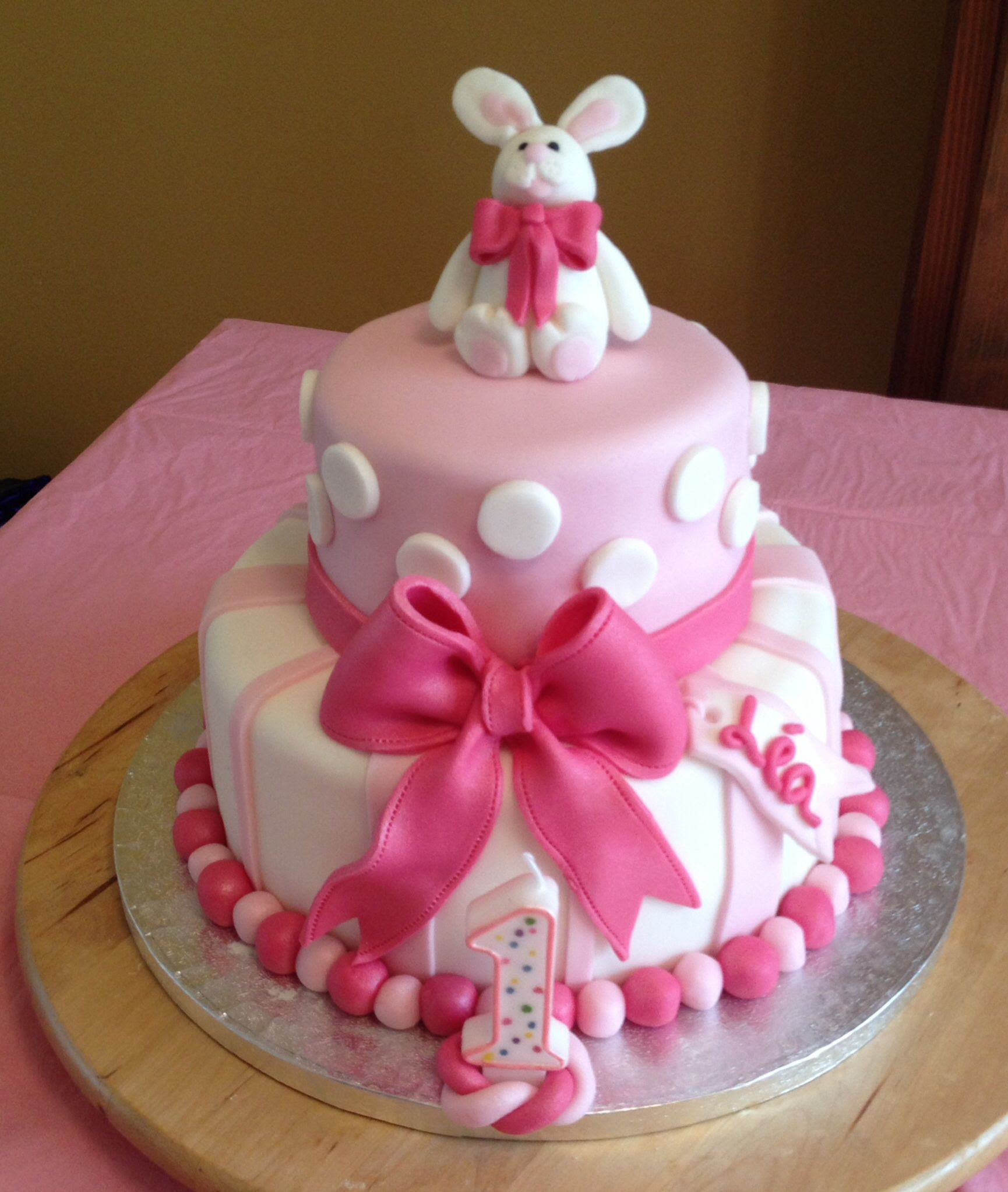 bunny birthday cake evie's birthday ideas pinterest on annie's birthday cake bunnies review