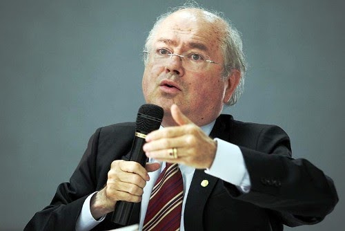 Deputado mais rico do Brasil faliu 27 empresas