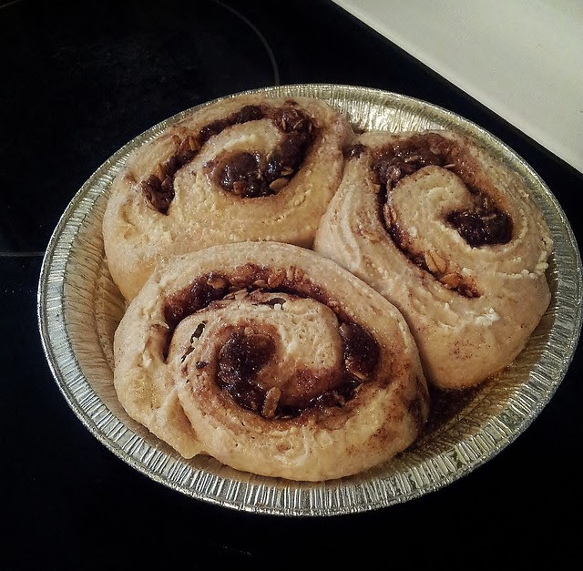 Cream Cheese Granola Scrolls