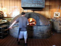 Flatbread oven, Full of Life