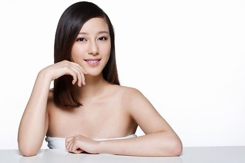 Làn da trắng sáng là mong ước của hầu hết chị em