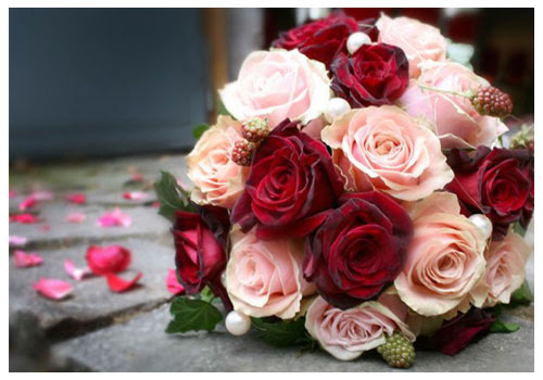 http://www.jwfloraldesign.com/misc_013.jpg
