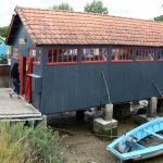 Antigua casa de pescadores de Chateau d´Oléron en la isla de Oléron en Francia
