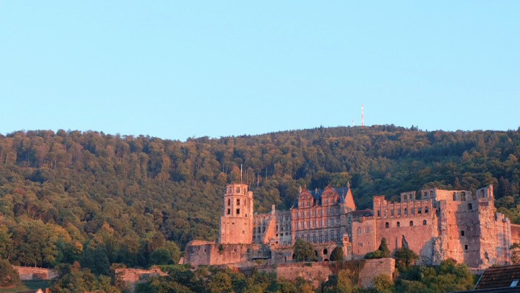 Romantisme dalam Heidelberg – Formal Jerman