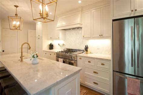 House beautiful's picks for the best stoves, refrigerators, and ovens to complete a modern kitchen. Transitional Project 14 | Walker Woodworking