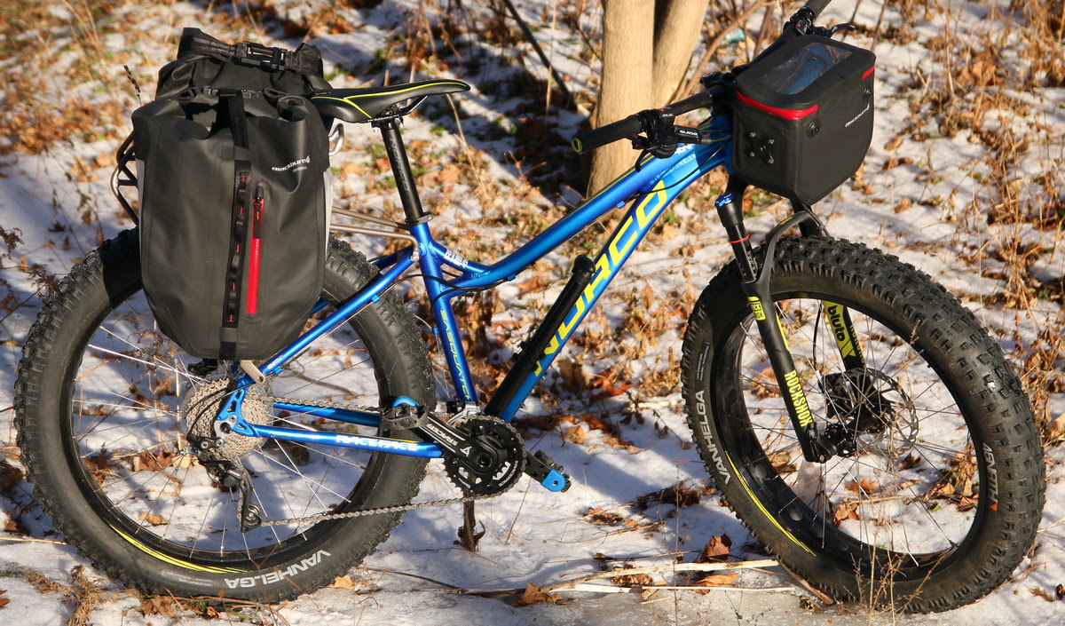 Review Blackburn Barrier Bags And Outpost Fat Bike Rear Rack Singletracks Mountain Bike News
