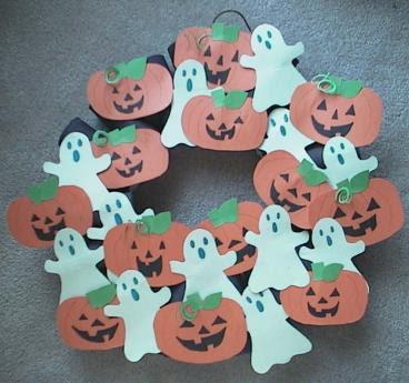 Craft Ideas Construction Paper on Is About 15 Inches This Craft Is Fun For Older Children And Adults Age