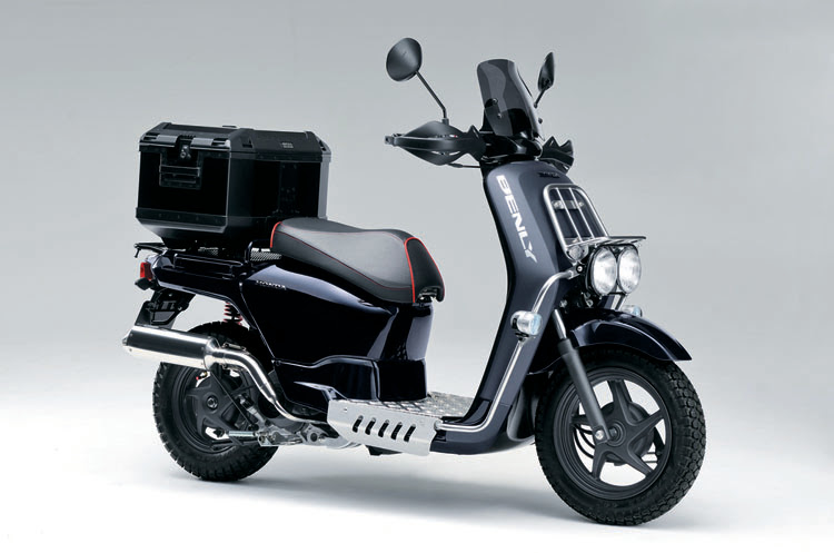 第19回 異色のg2スクーターhondaベンリィ110は面白いぞ 前編 Web Mr Bike