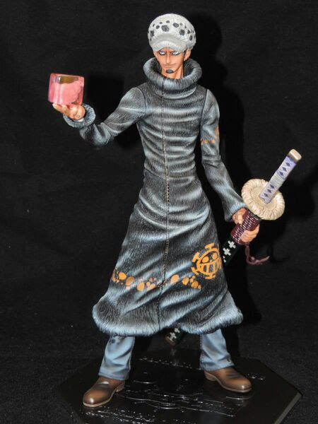 リペイント作品 ワンピースフィギュア P O P Sa トラファルガー ロー 心臓パーツver たつや流リペイントのブログ 楽天ブログ