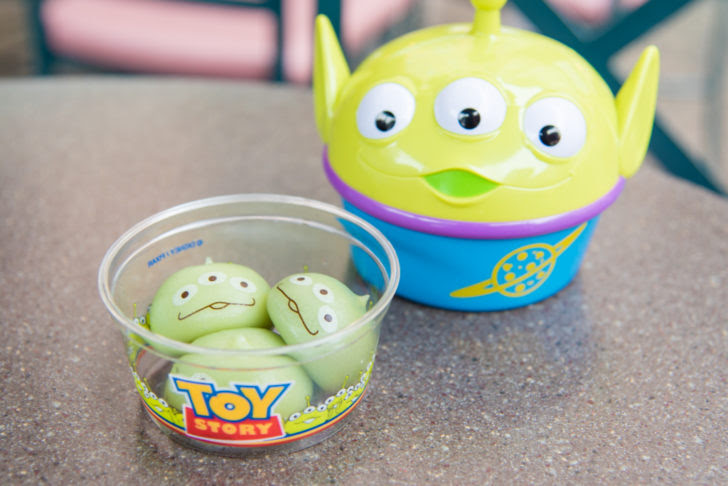 Tdl Tds人気デザートメニュー リトルグリーンまん を食レポ しょーびずいず しょーさんのディズニーブログ