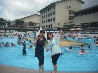 ７月１９日 月 キレイな地下水が流れるプール 自然を全身で感じられるニューウェルサンピア沼津 キャスタードライバー 鈴木美花 中村こずえのfeel So Good Sbsラジオ 静岡放送 アットエス