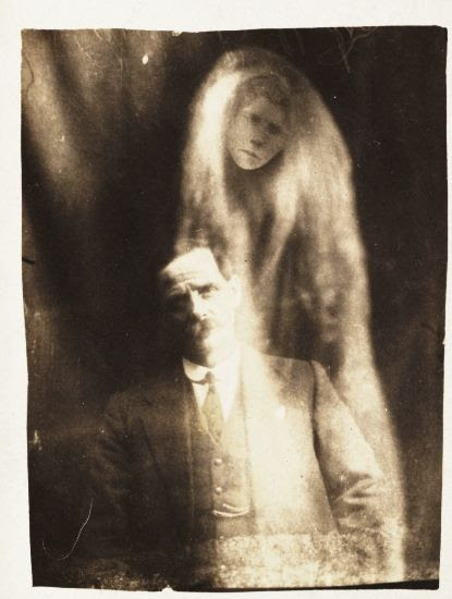 Retro Ghost 
Photos (22 pics)