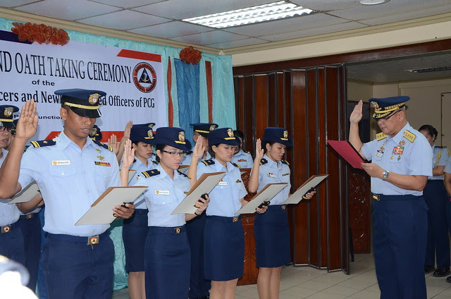 PCG Commandant Vice Admiral Rodolfo D Isorena led the donning and oath taking ceremony of the newly appointed and promoted officers of the Philippine Coast Guard.  The officers composed of the five newly commissioned probationary ensigns who were graduate