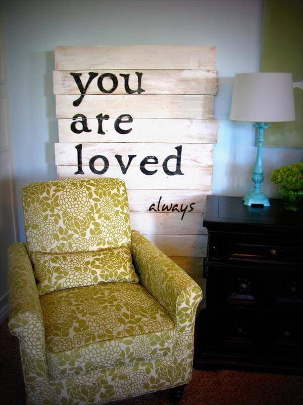 DIY Pallet Love Wall Sign 99 Pallets DIY Pallet Love Wall Sign 99 Pallets