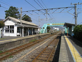 道成寺駅 Jr西日本 紀勢本線 駅舎 駅名標 ホーム 駅前写真 画像