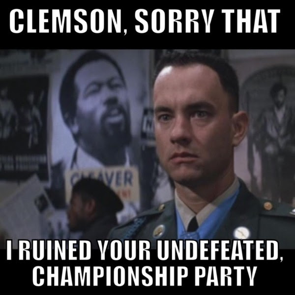 Alabama runis for Clemson