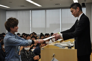自由企画実験の表彰式を行いました 日本大学理工学部 電子工学科 日大理工電子
