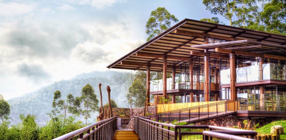 8 Restoran Di BANDUNG Dengan Pemandangan Paling GOKIL!