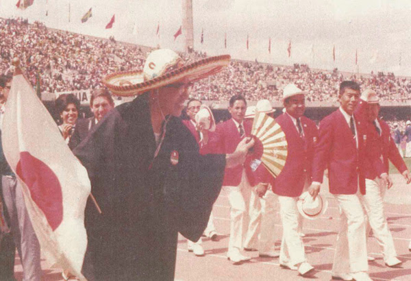 応援の歴史とエピソード 1968 メキシコ オリンピックおじさん