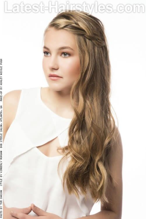 Boho Hairstyle with Loose Waves and Braid Side