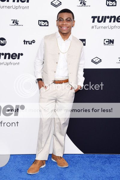  photo TurnerUpfront2017ArrivalsX8tWqTWri88l.jpg