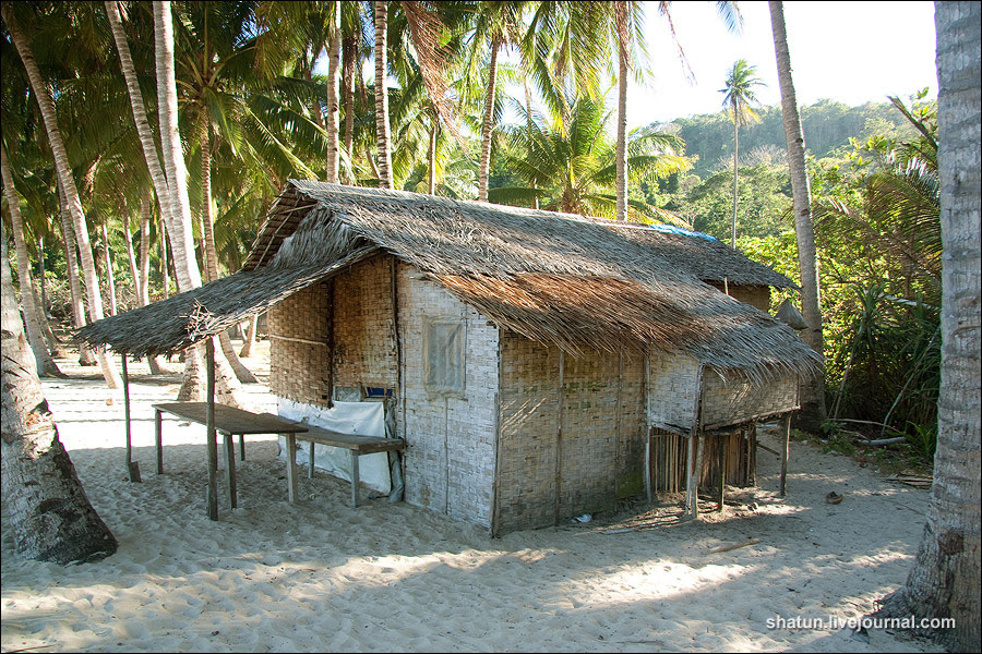 Philippines. Island dreams. Four tourists and Tanduay Филиппины. Острова мечты. Четыре туриста и Тандуай