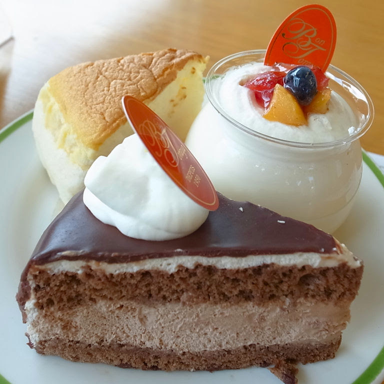 豊橋ケーキバイキングレポート ボンとらや きたやま店 ケーキバイキング 食べ放題アルバム