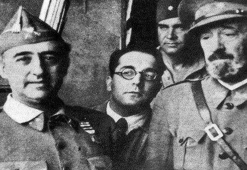 Moscardó y Franco tras la conquista de Toledo