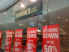 Books etc. Canary Wharf - Closing Down
