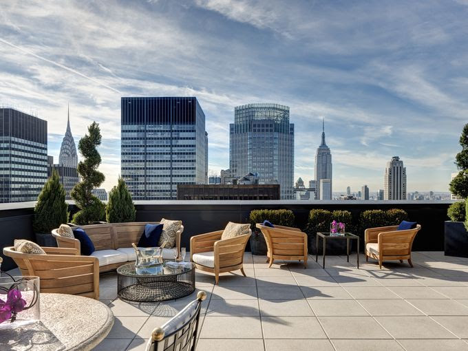 635520120309964498-View-from-the-Jewel-Suite-hot-tub-at-The-New-York-Palace.-Credit-The-New-York-Palace