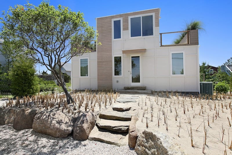 10 Modern Shipping Container Homes Around the World DesignRulz