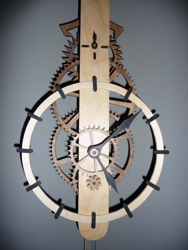 Plans Woodworking: Free Scroll Saw Wooden Gear Clock Plans
