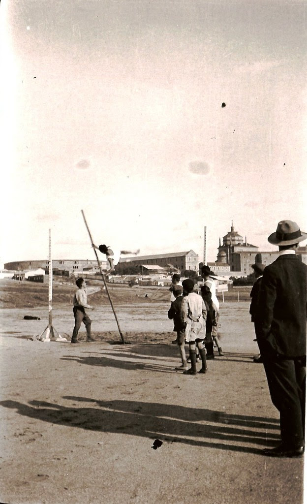 Escuela de Gimnasia, Toledo, años 20. Fotografía de Eduardo Butragueño Bueno