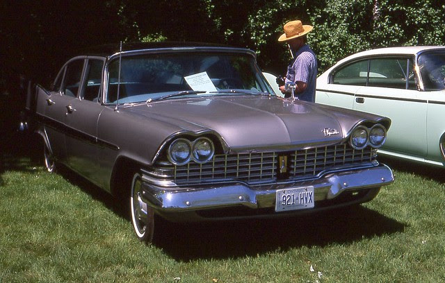 1959 Plymouth Belvedere 4 door Same car later in the day all thawed out 1959 Plymouth Belvedere 4 door Same car later in the day all thawed out