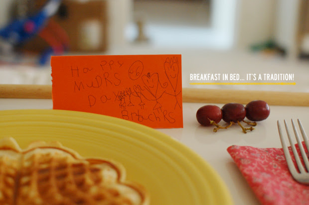 mom day breakfast in bed