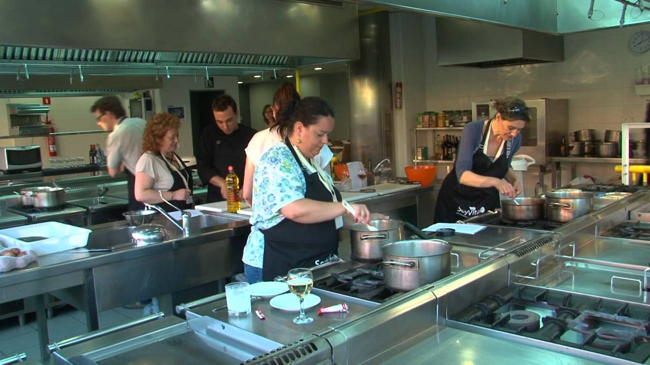 TALLER DE COCINA SOY VITAL BARCELONA - YouTube