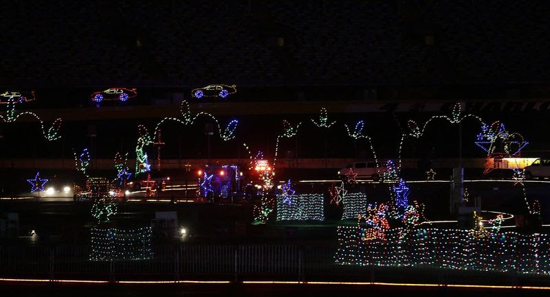 Nh Motor Speedway Christmas Lights 2021