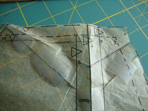 McCall's 6078 : reduce cowl by 1" instead of 2"