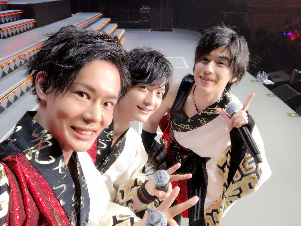 スタステ 出演キャスト13人の写真やツイートまとめ ずっと叶えたかった夢に手が届くステージだったんだよ にじめん