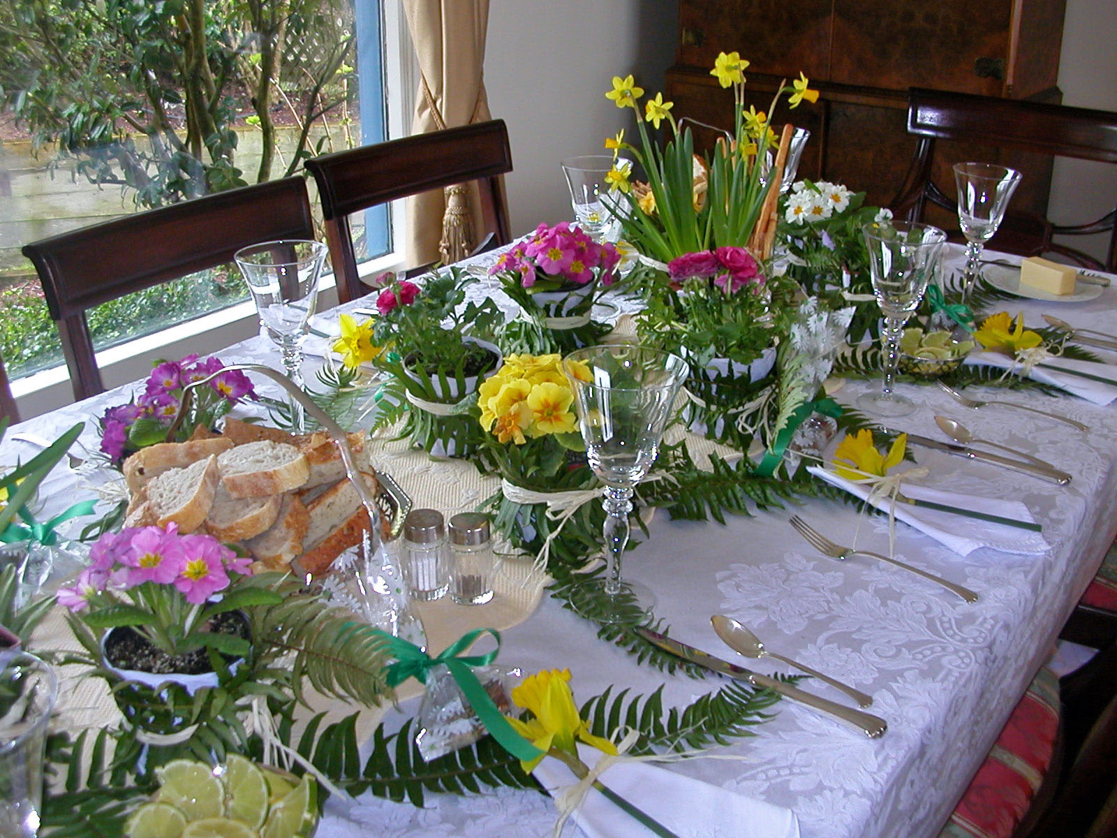 Spring Luncheon Table Decoration An Inspired Kitchen Spring Luncheon Table Decoration An Inspired Kitchen