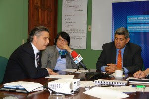 Empresarios centroamericamos claman por la unión regional