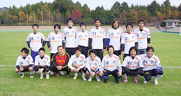 数か月に一度 サッカーを楽しむセミシニアサッカーチーム F C I 30 Over30 Over40