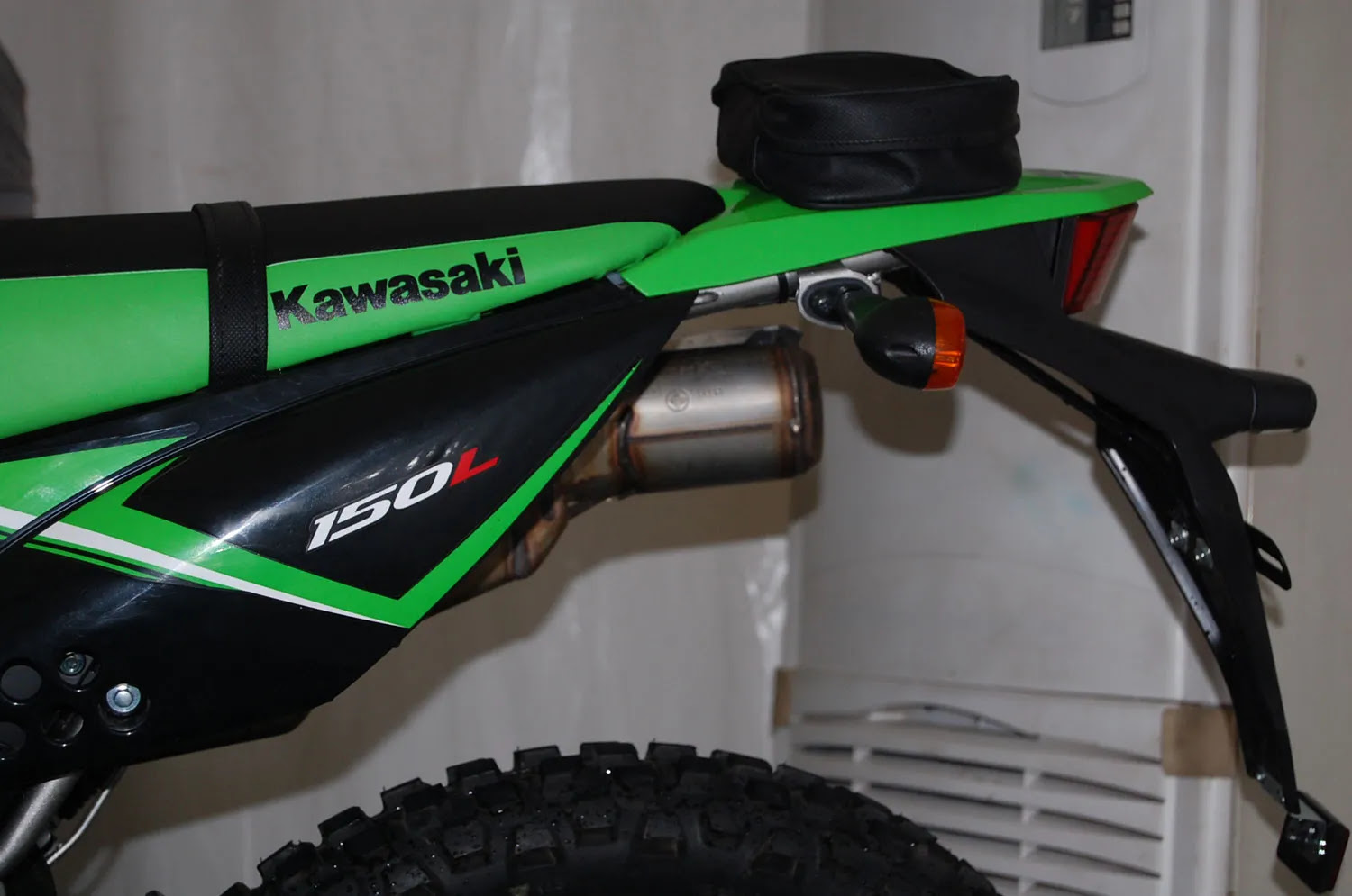 KLX 150 L Kuda Baru Kawasaki Di Lapangnya Ranah Offroad