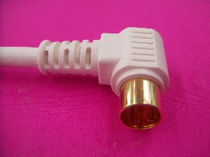 テレビ接続プラグ 配線に使う材料講座 簡単テレビ設置教室