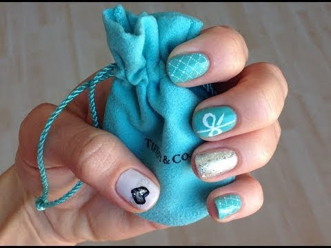 Video Tiffany Blue Color Nail Polish